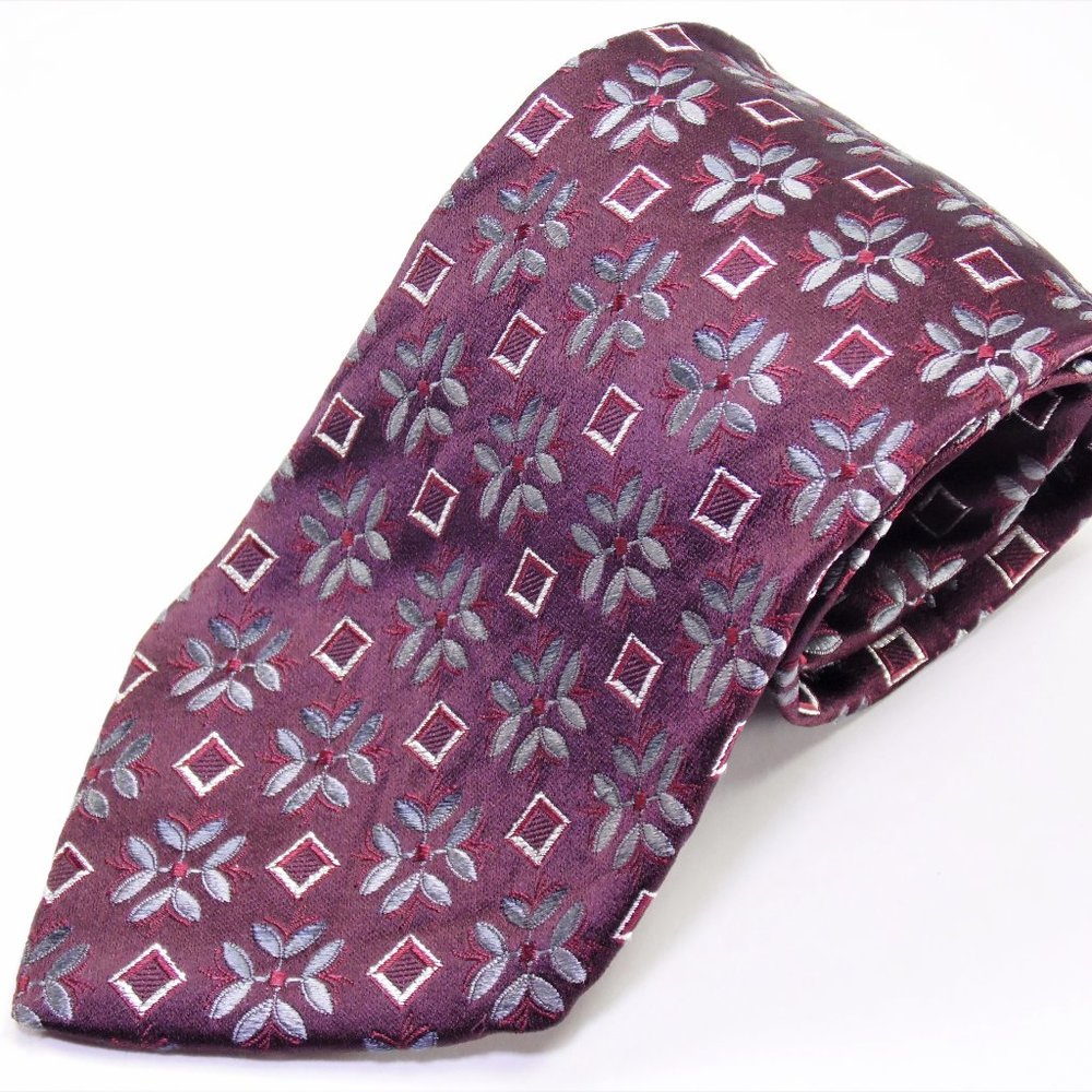 Ermenegildo Zegna Burgundy Red Geometric Necktie